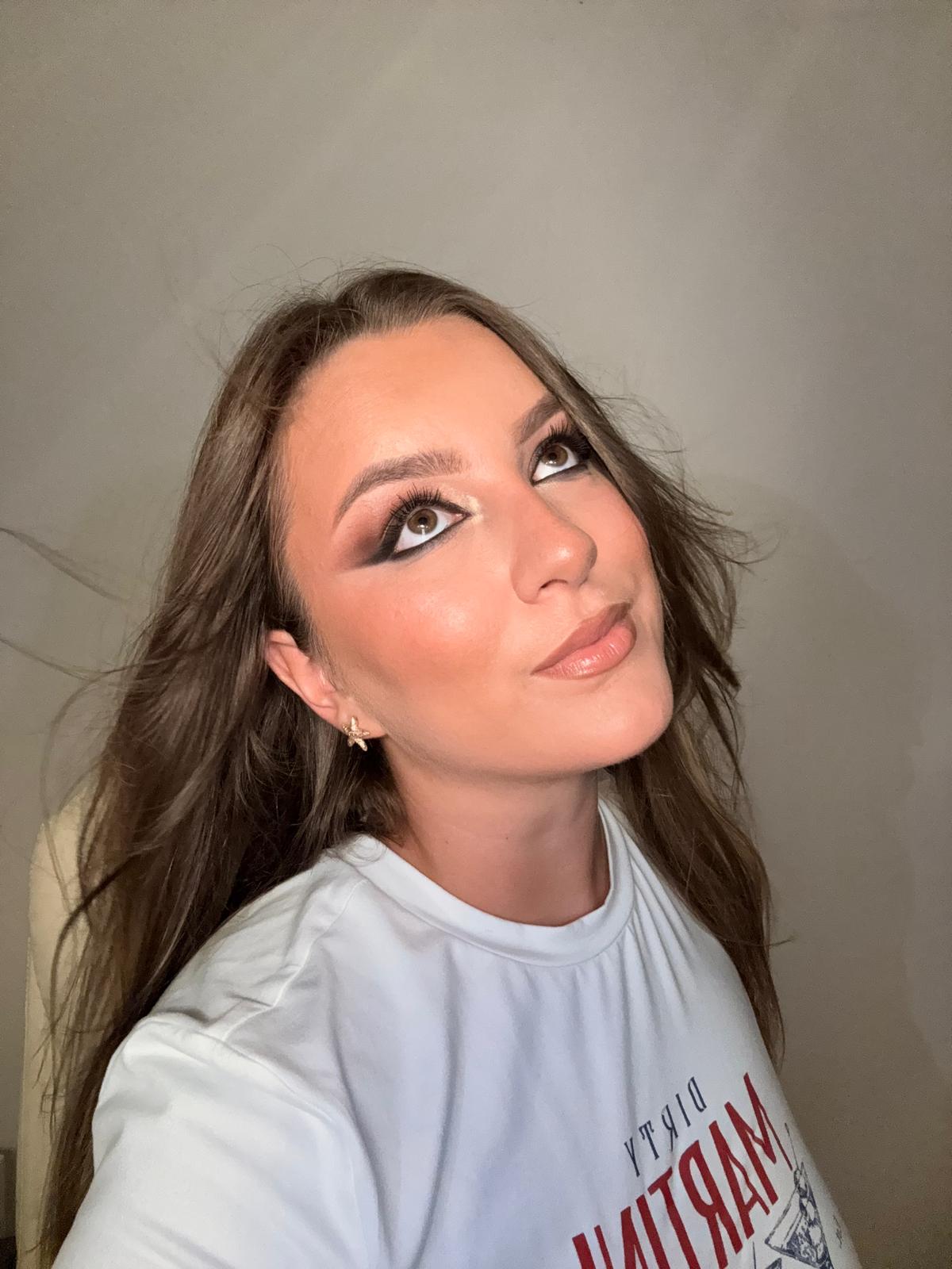 Smoke, Glam — 2026